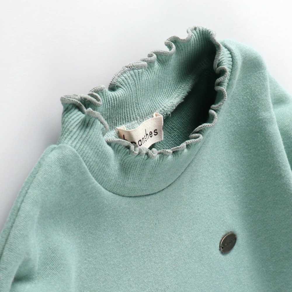 ライトグリーン