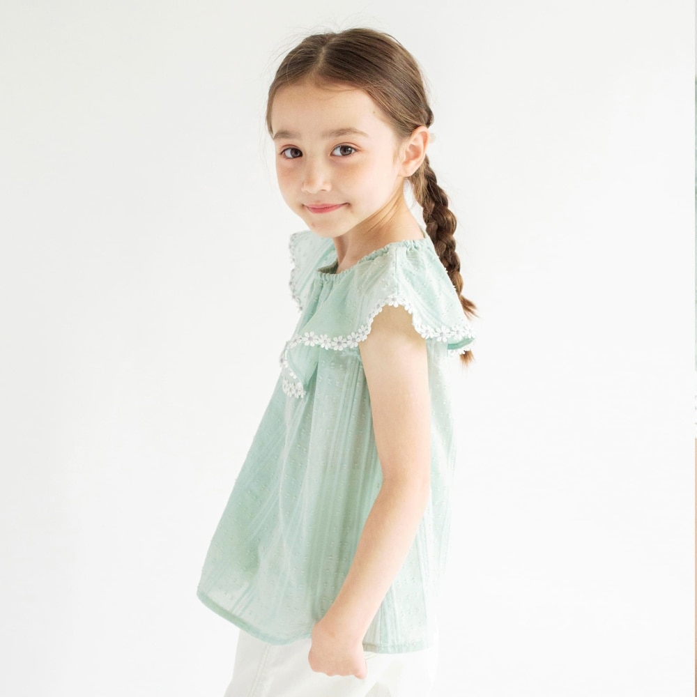 ライトグリーン