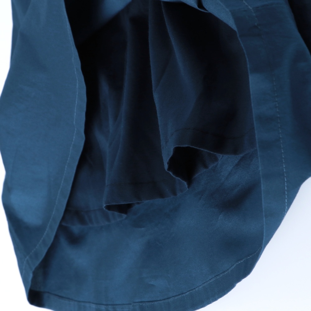 ネイビーブルー