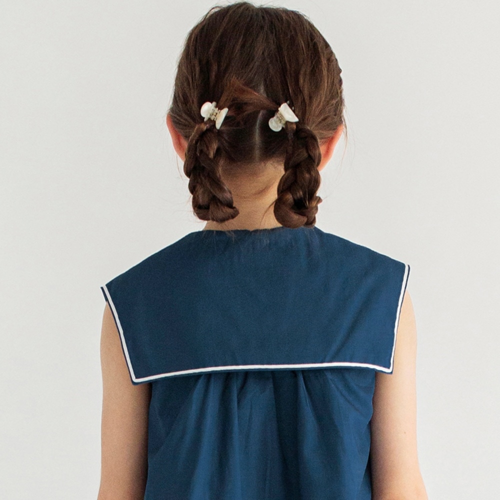 ネイビーブルー