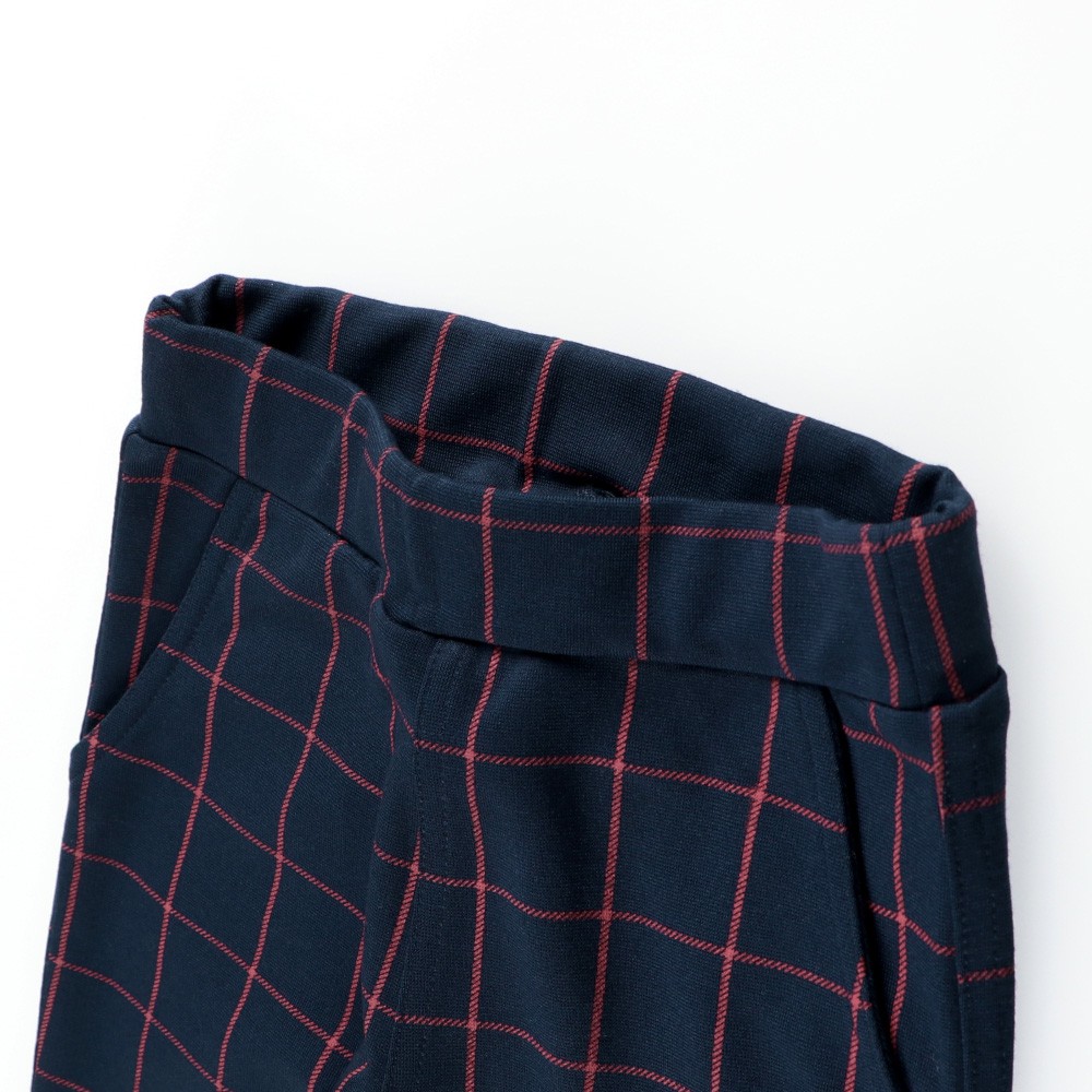 ネイビーブルー