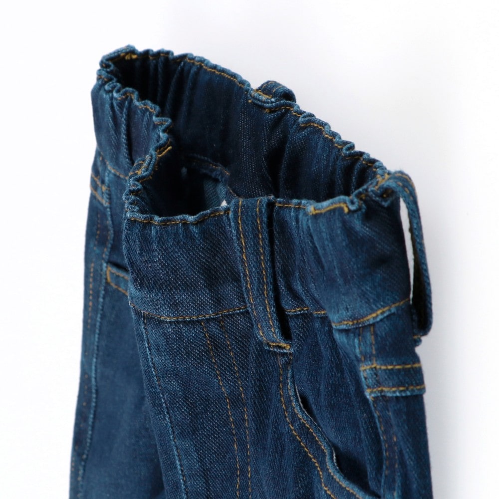 ネイビーブルー