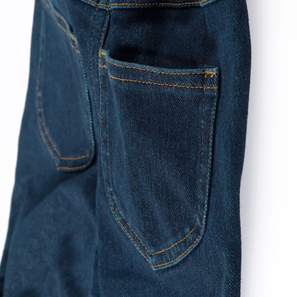 ネイビーブルー