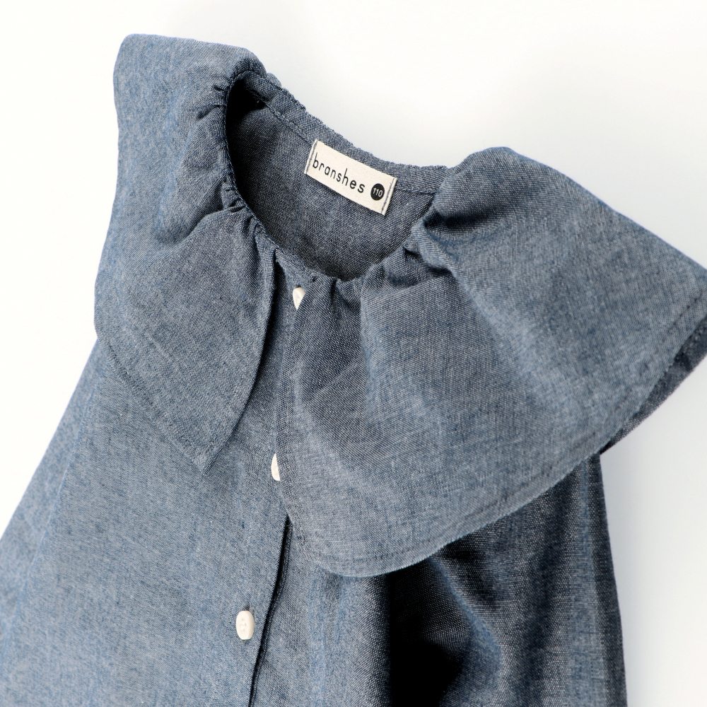 ネイビーブルー