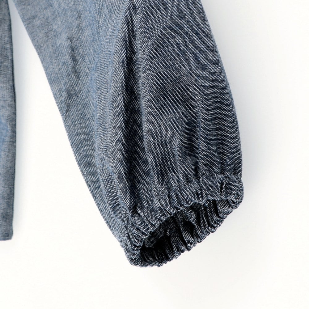 ネイビーブルー