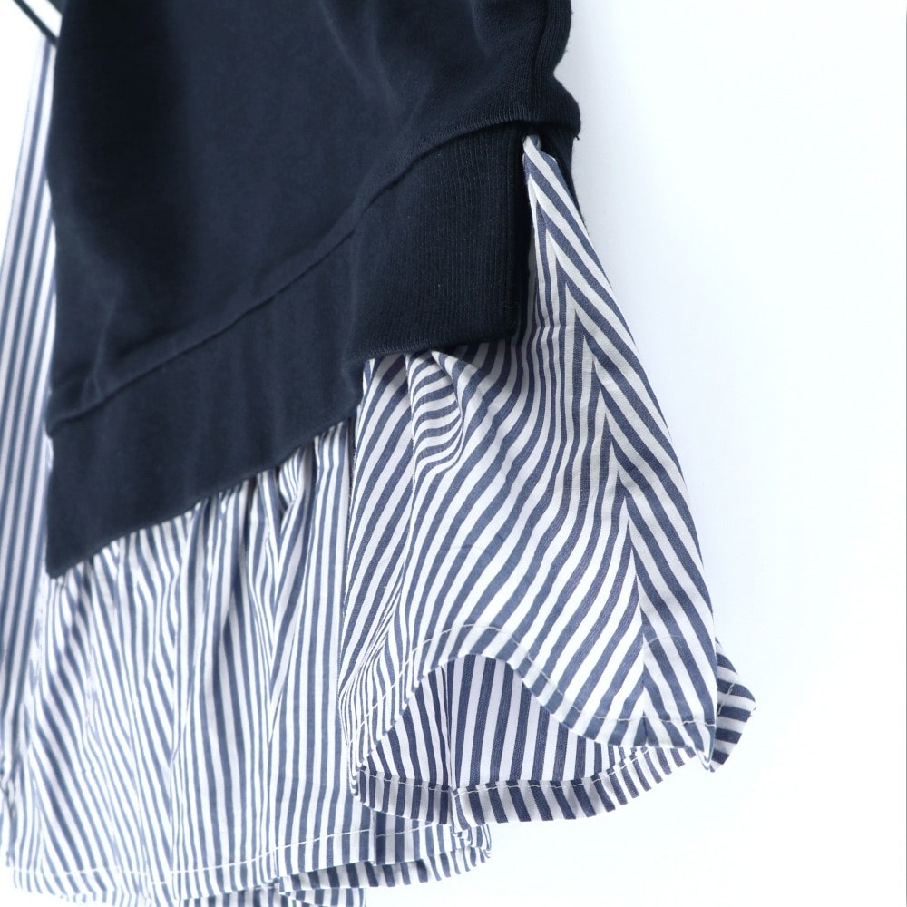 ネイビーブルー