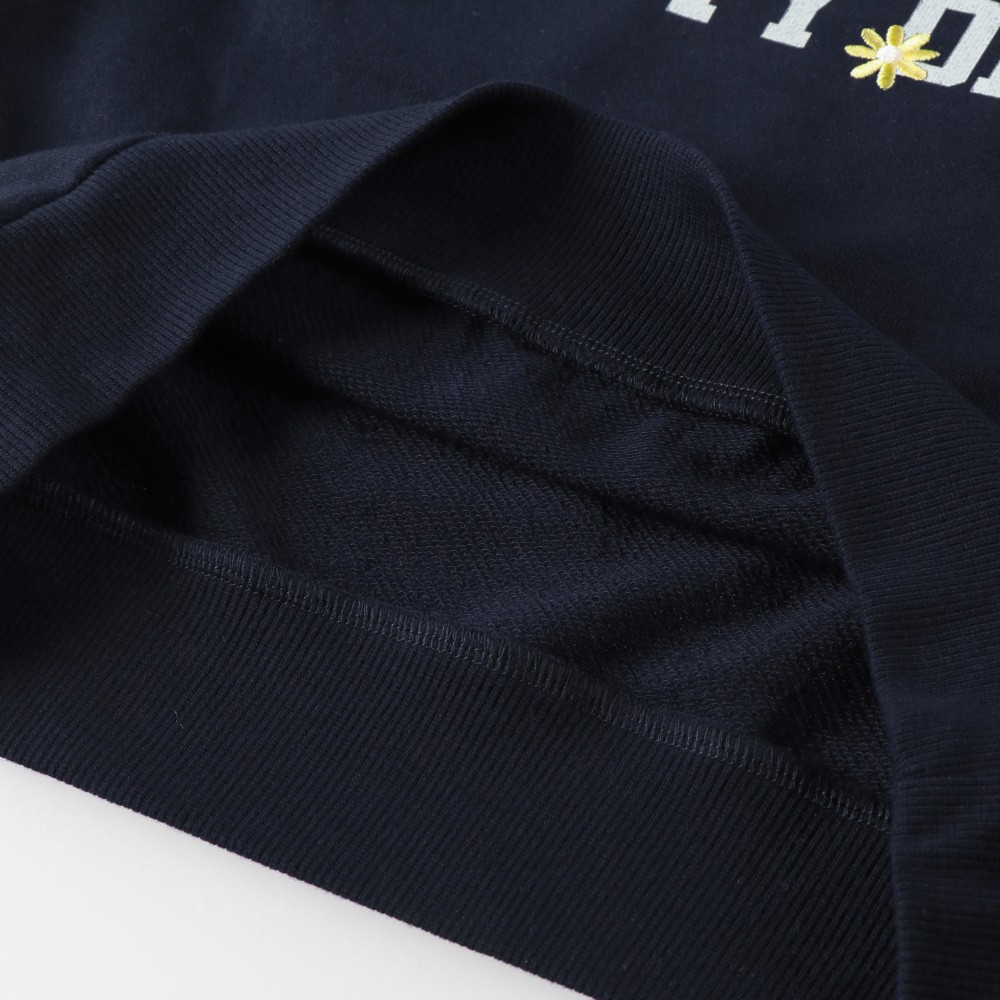 ネイビーブルー