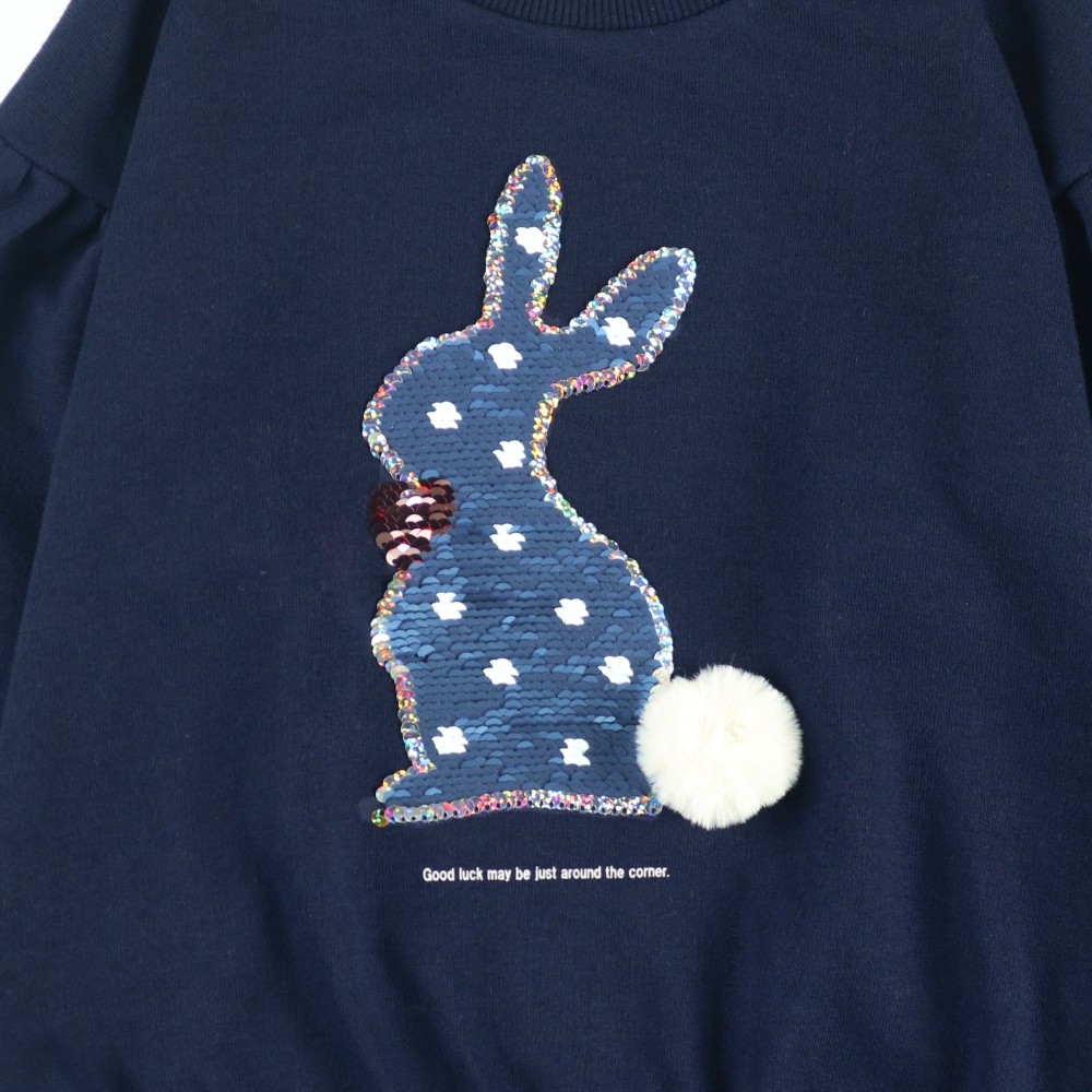 ネイビーブルー