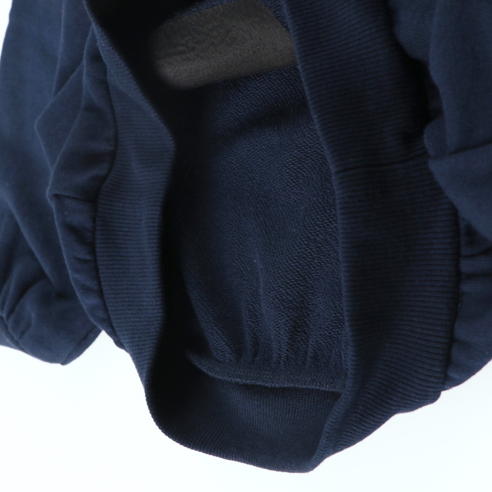 ネイビーブルー