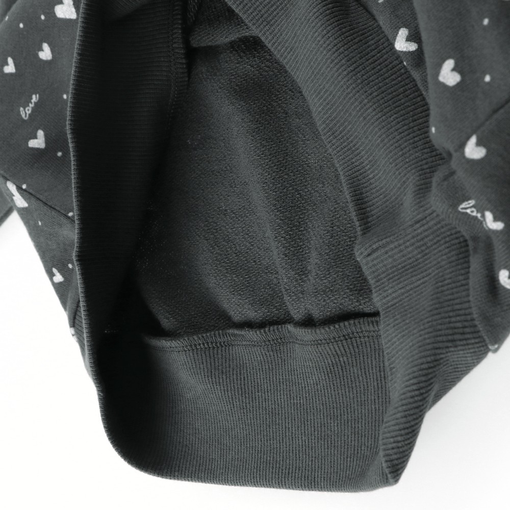 チャコールグレー