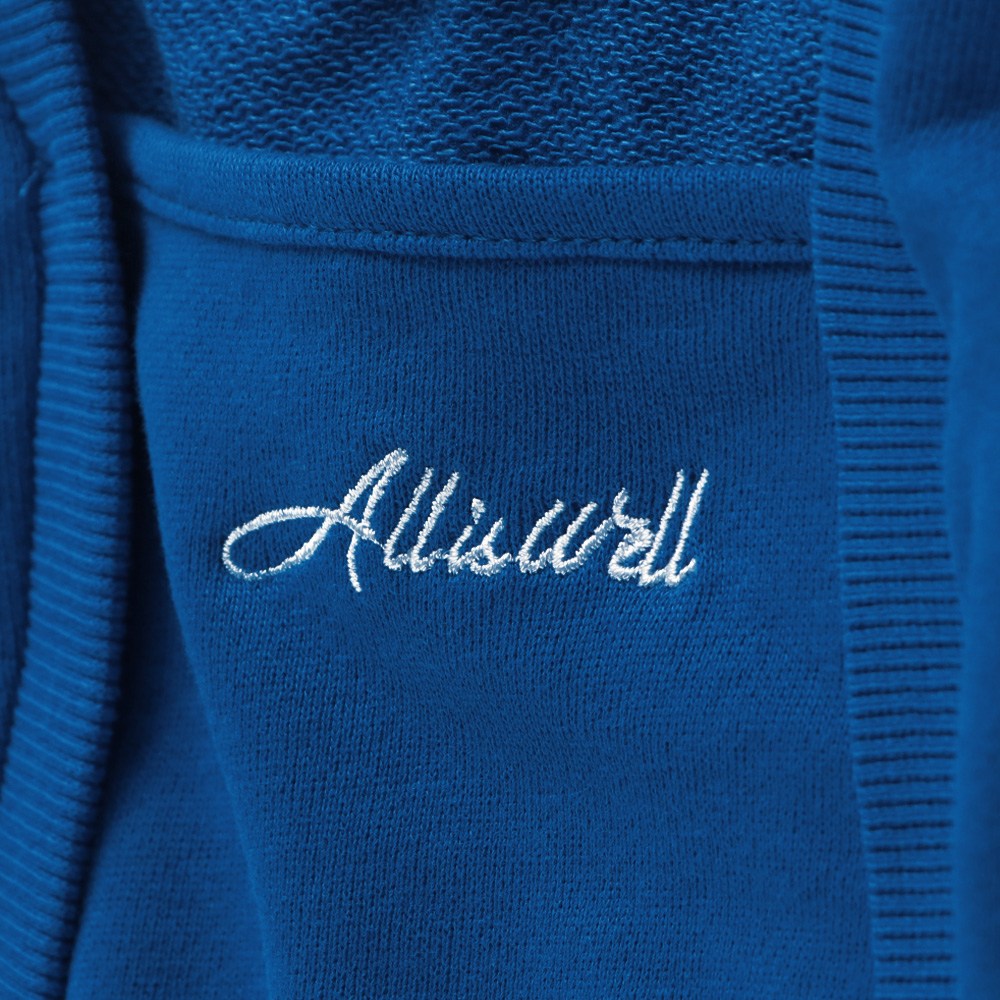 ロイヤルブルー