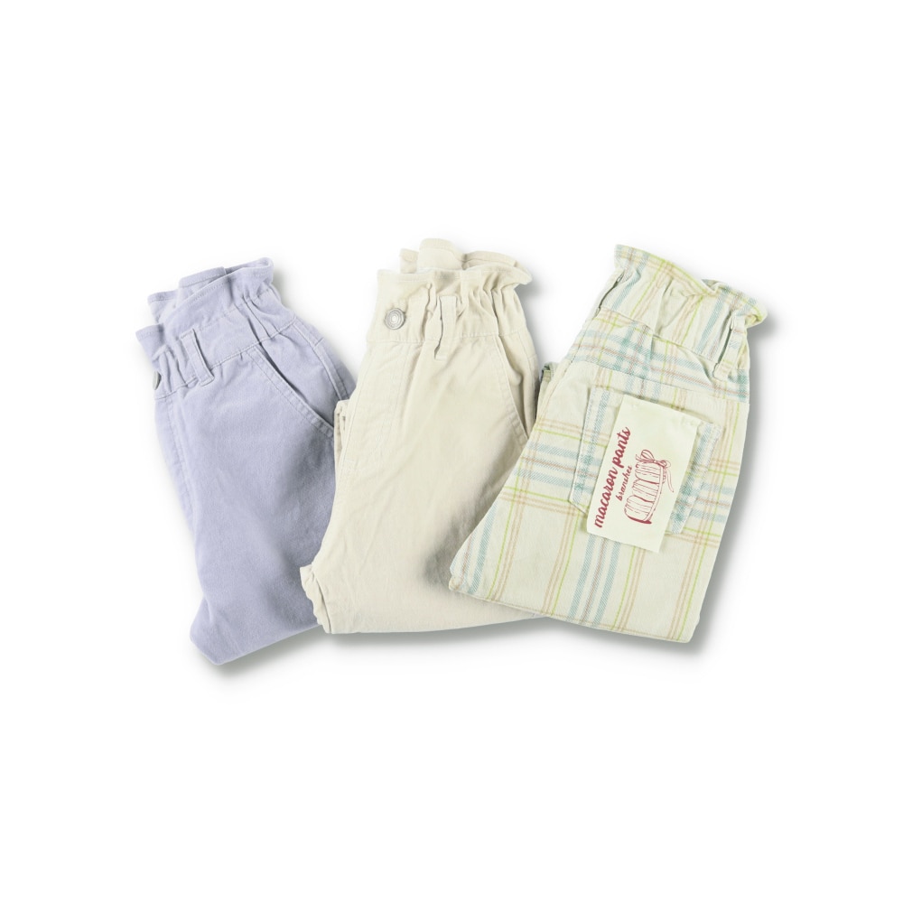 ライトベージュ