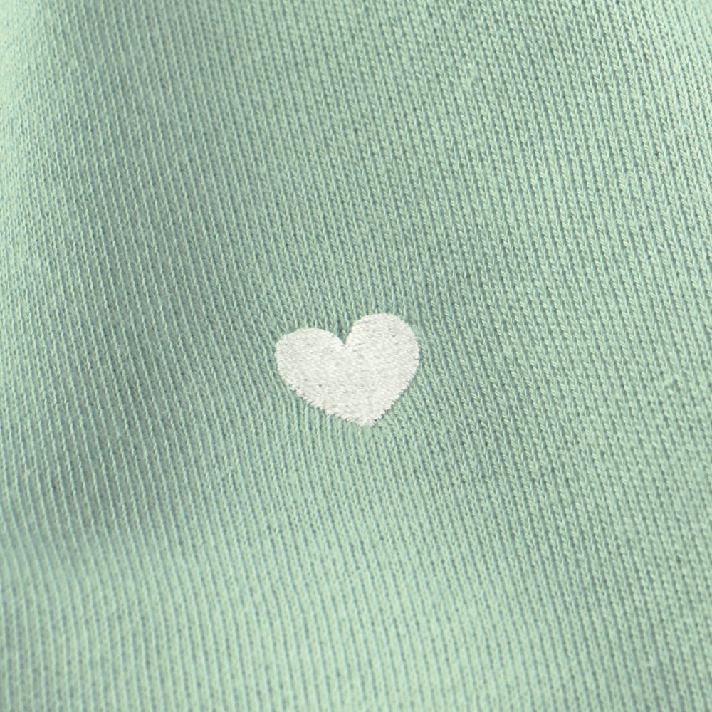 ライトグリーン