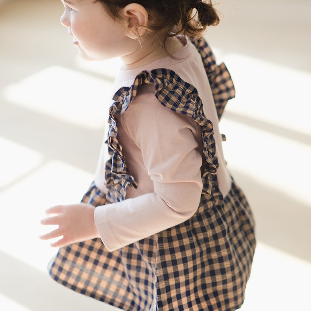 ネイビーブルー