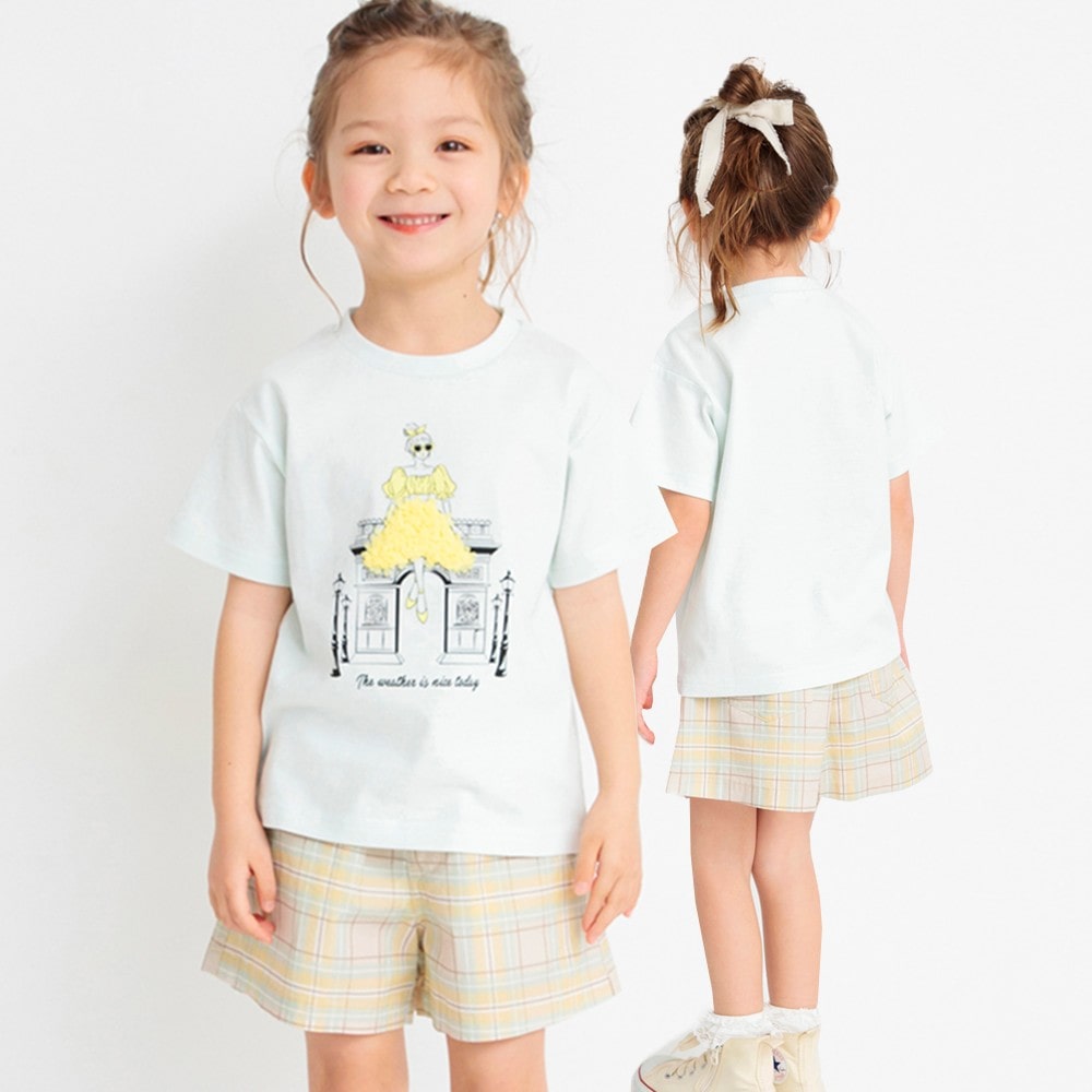 ライトグリーン