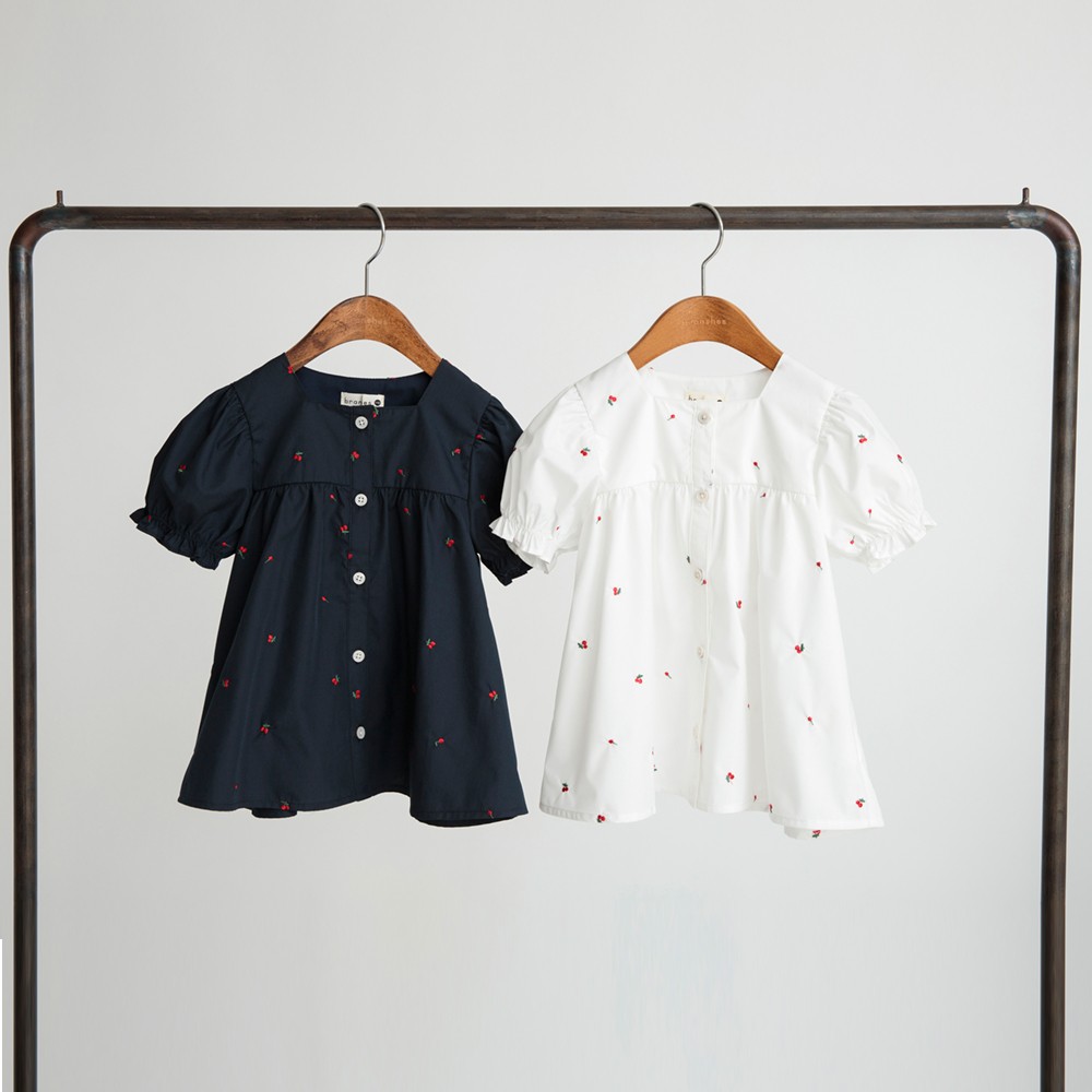 ネイビーブルー