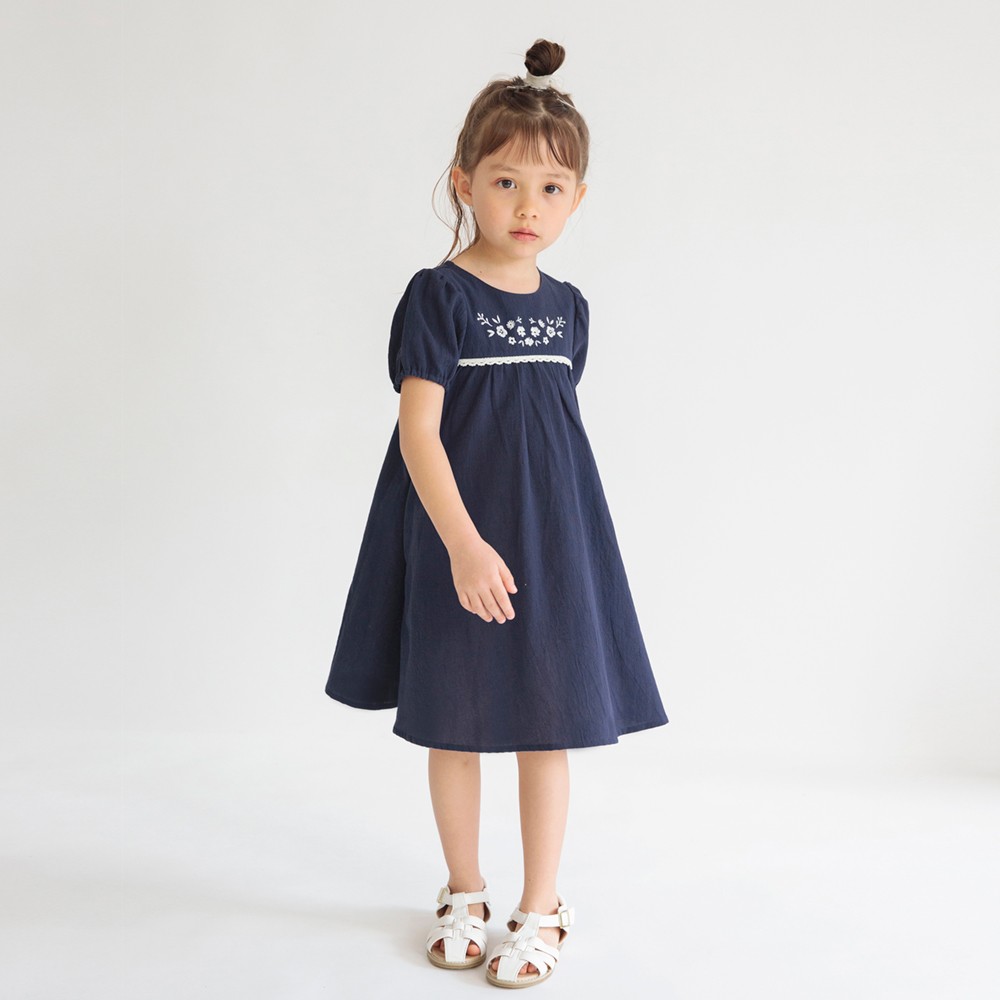 ネイビーブルー