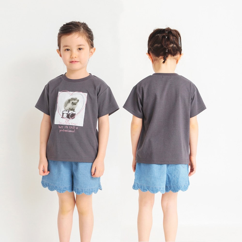 チャコールグレー