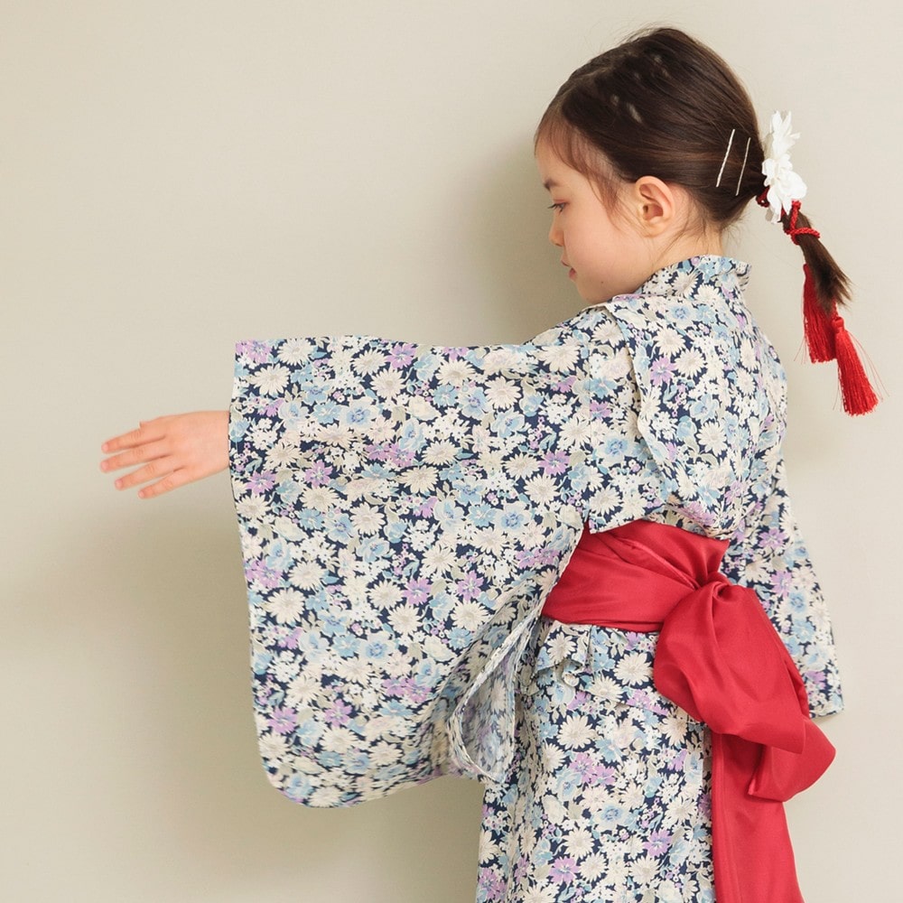 ネイビーブルー