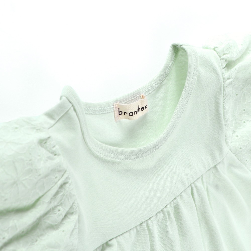 ライトグリーン