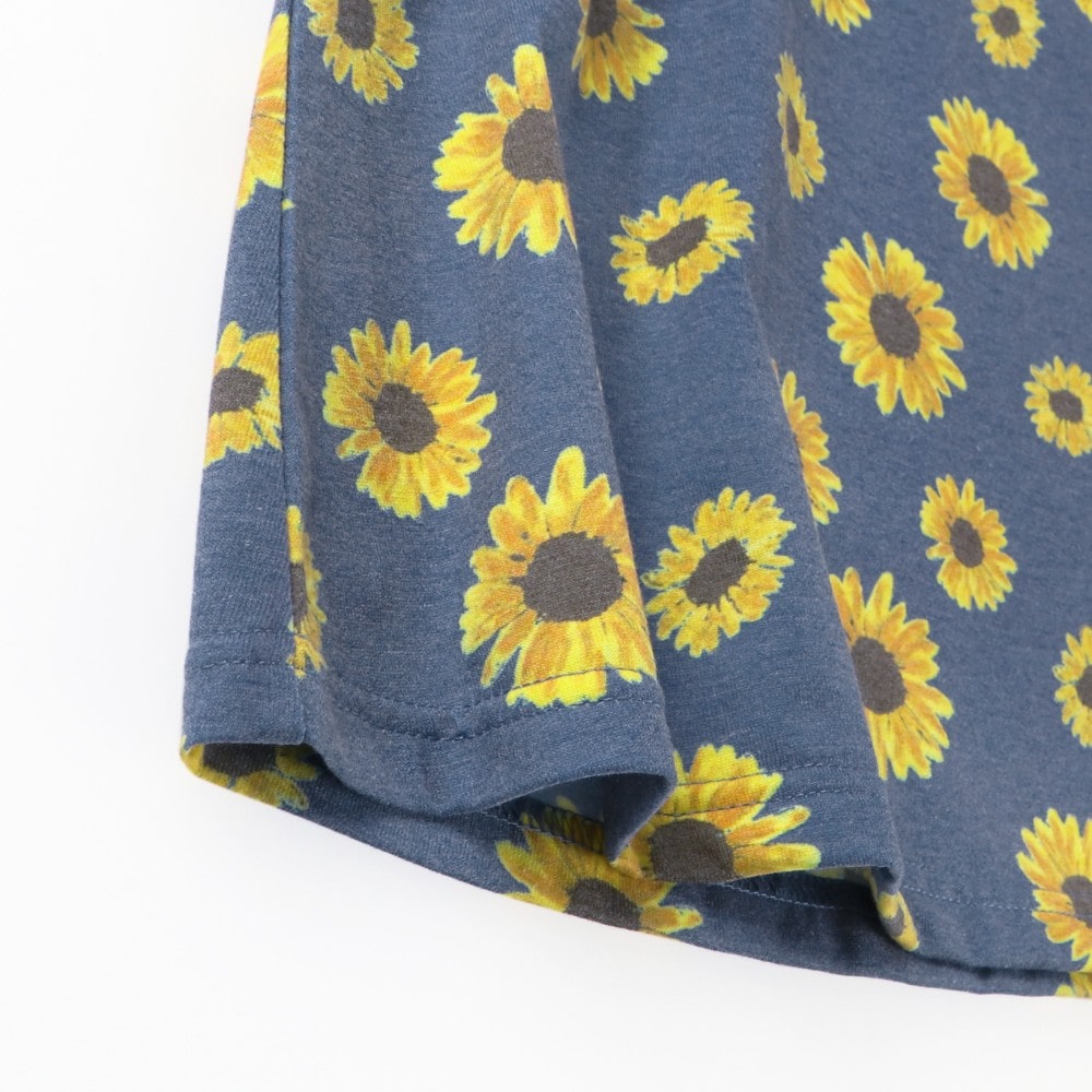 ネイビーブルー