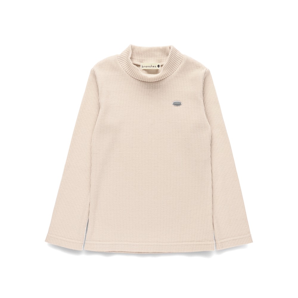 ピンクベージュ