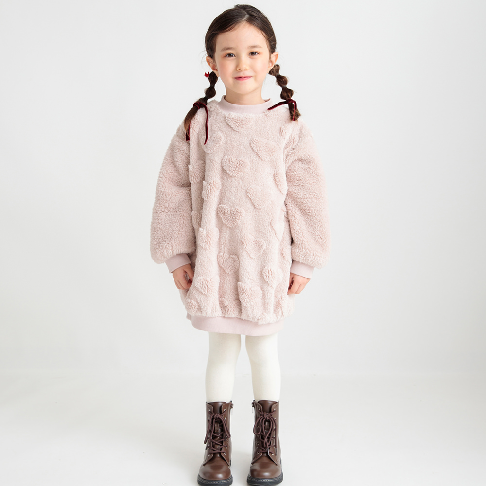 ピンクベージュ