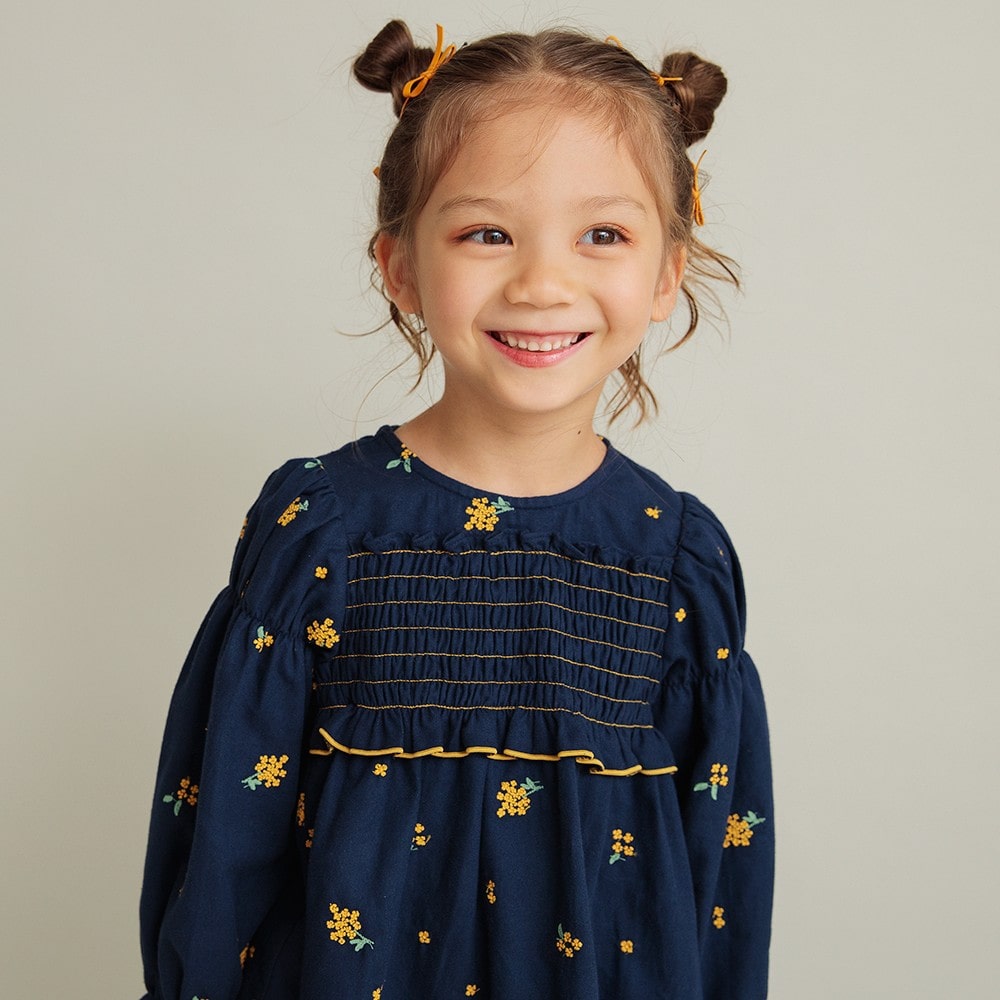 ネイビーブルー