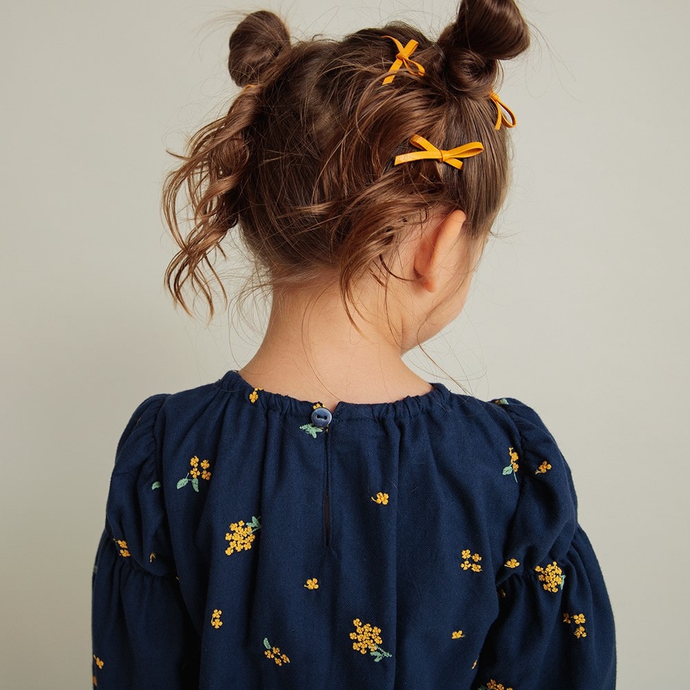 ネイビーブルー