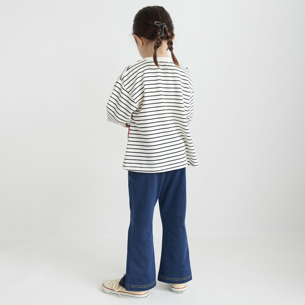 ネイビーブルー