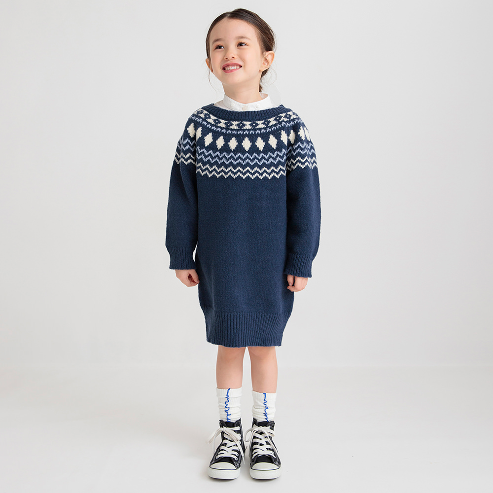 ネイビーブルー