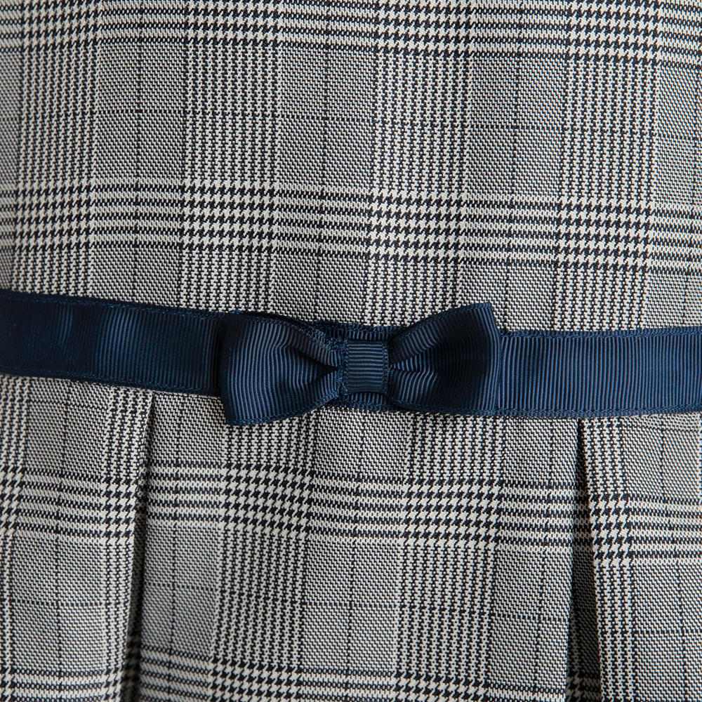 ネイビーブルー