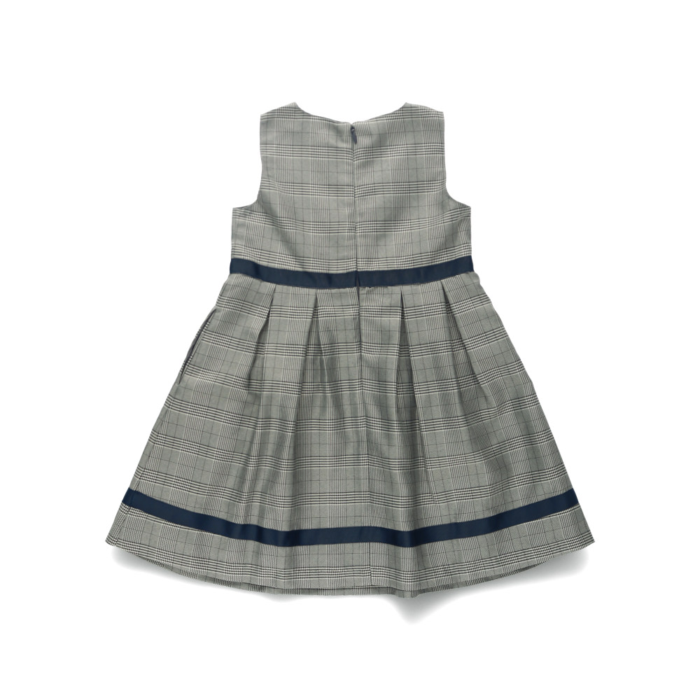 ネイビーブルー