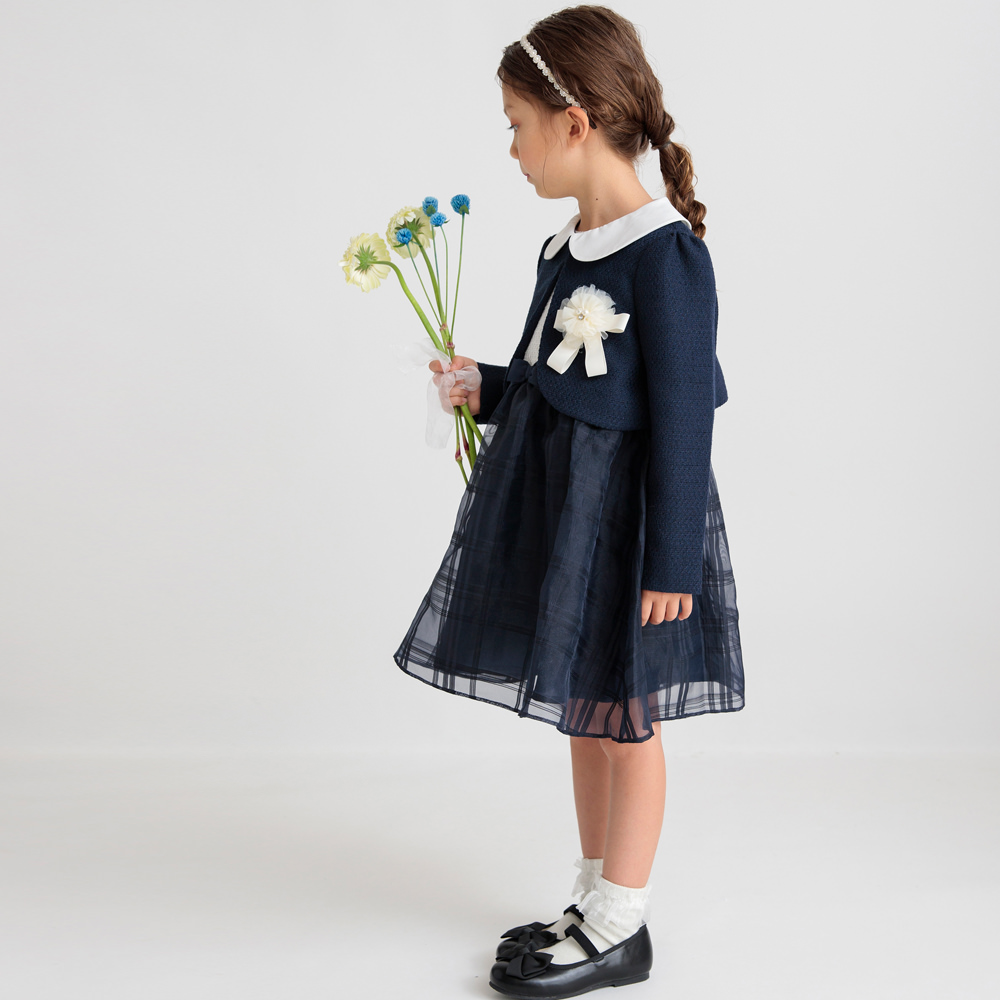 ネイビーブルー