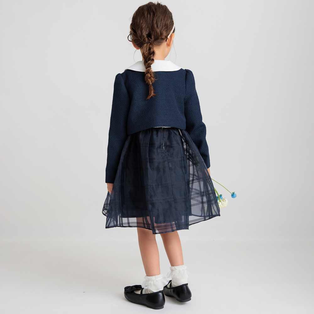 ネイビーブルー