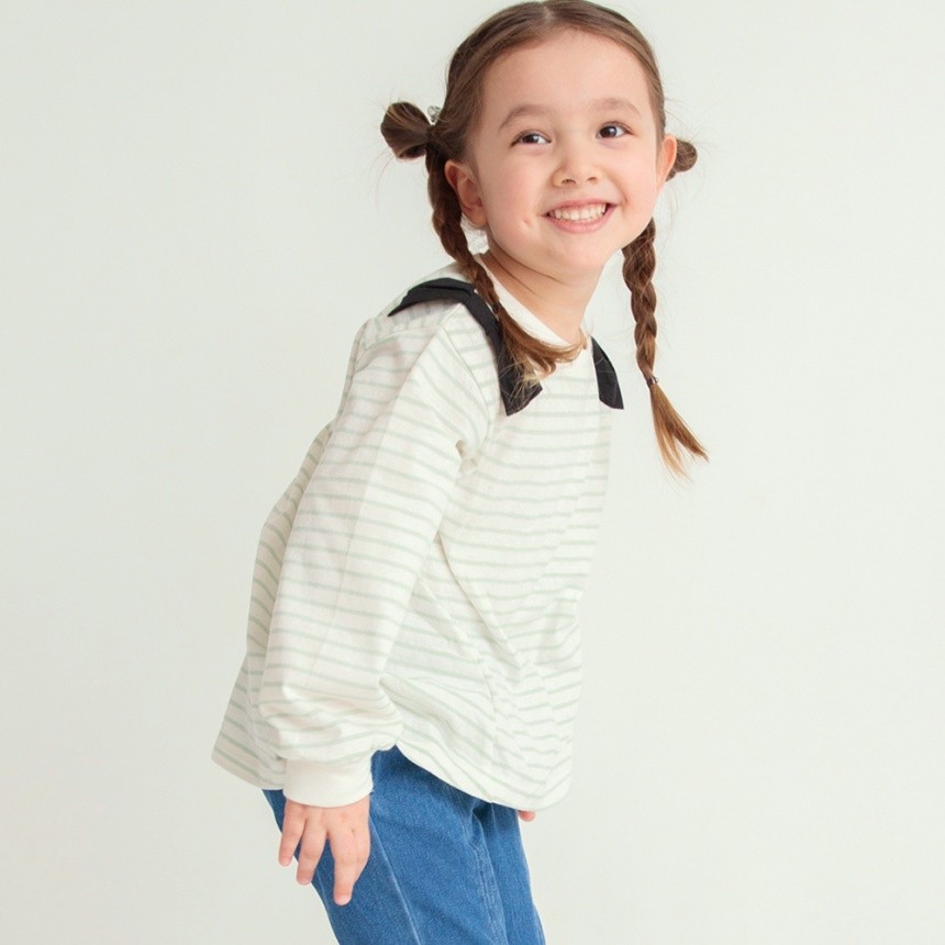 ライトグリーン