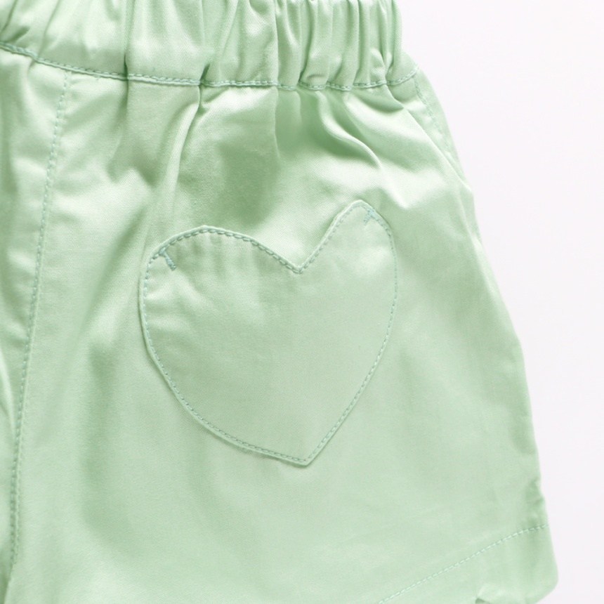 ライトグリーン