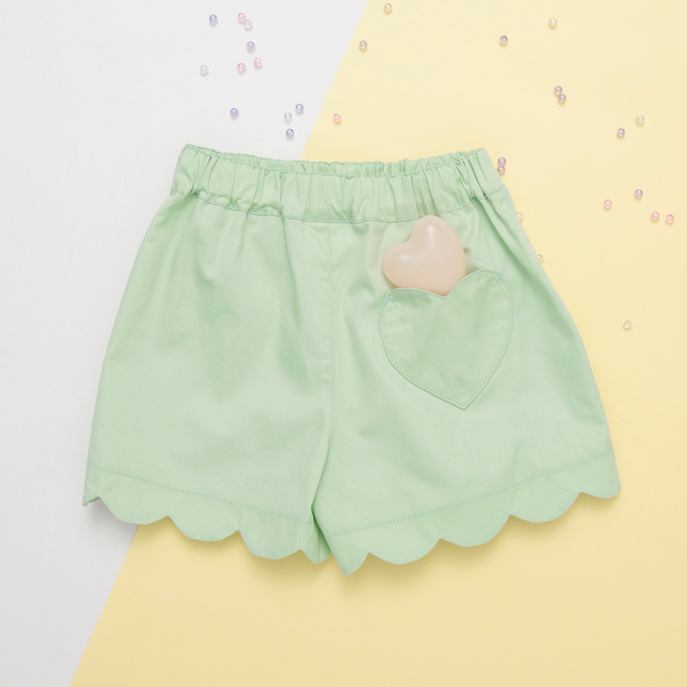 ライトグリーン