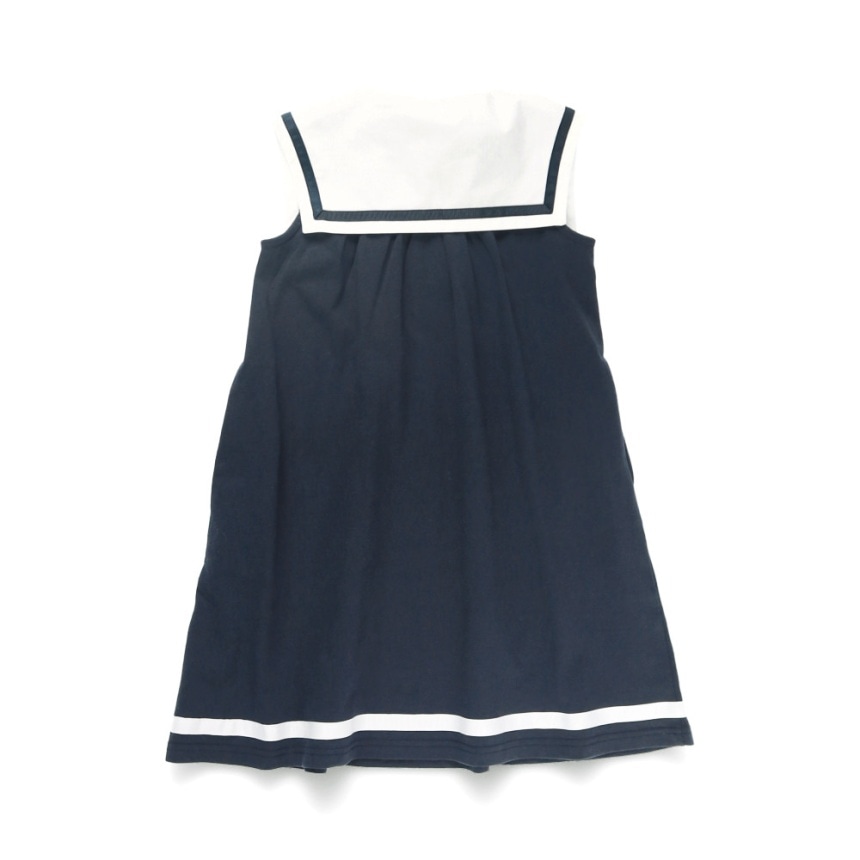 ネイビーブルー