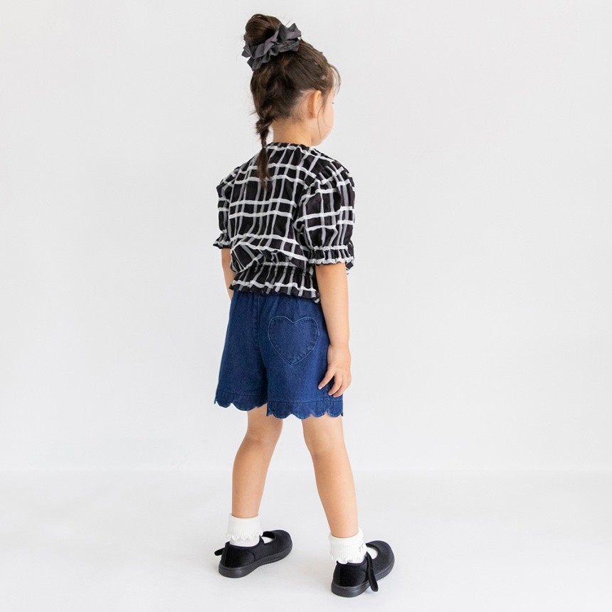 ネイビーブルー