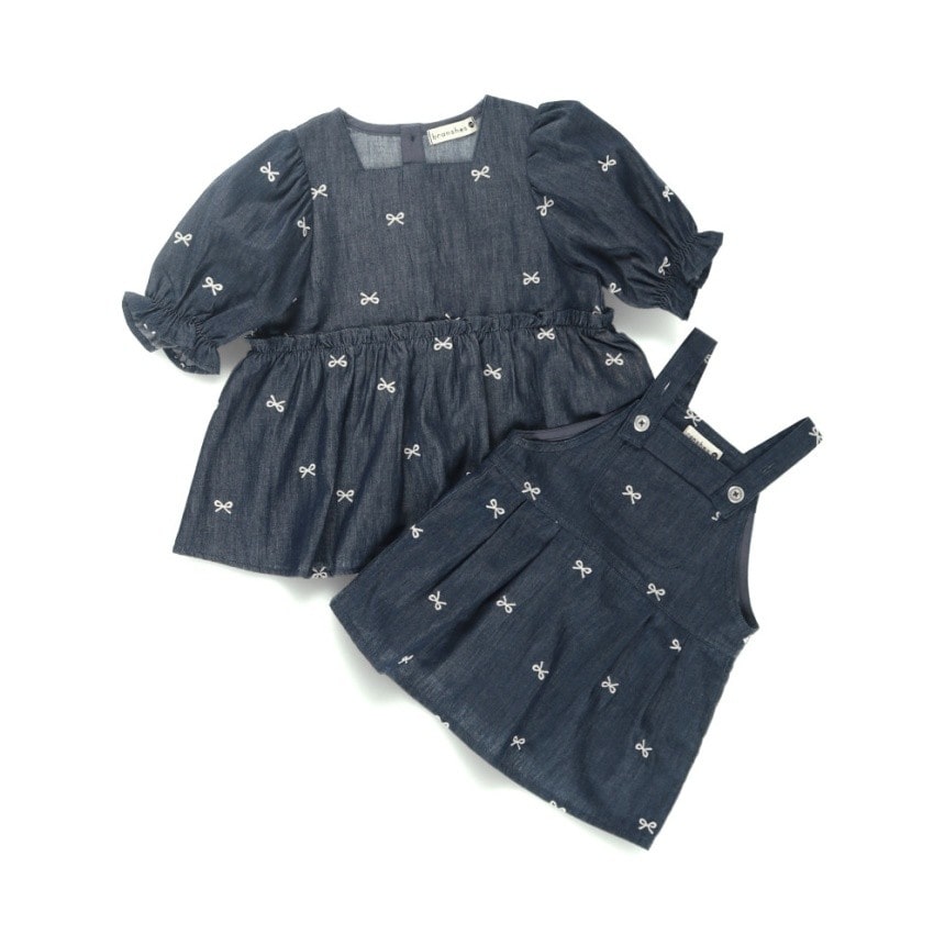 ネイビーブルー