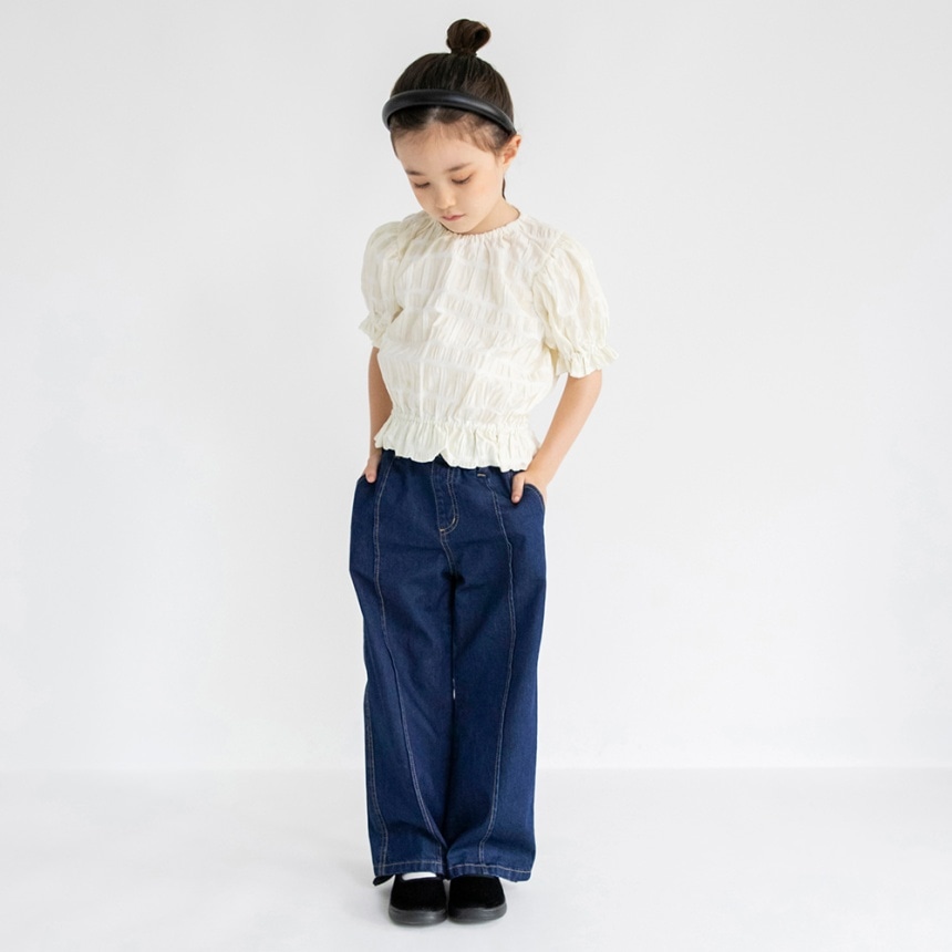 ネイビーブルー