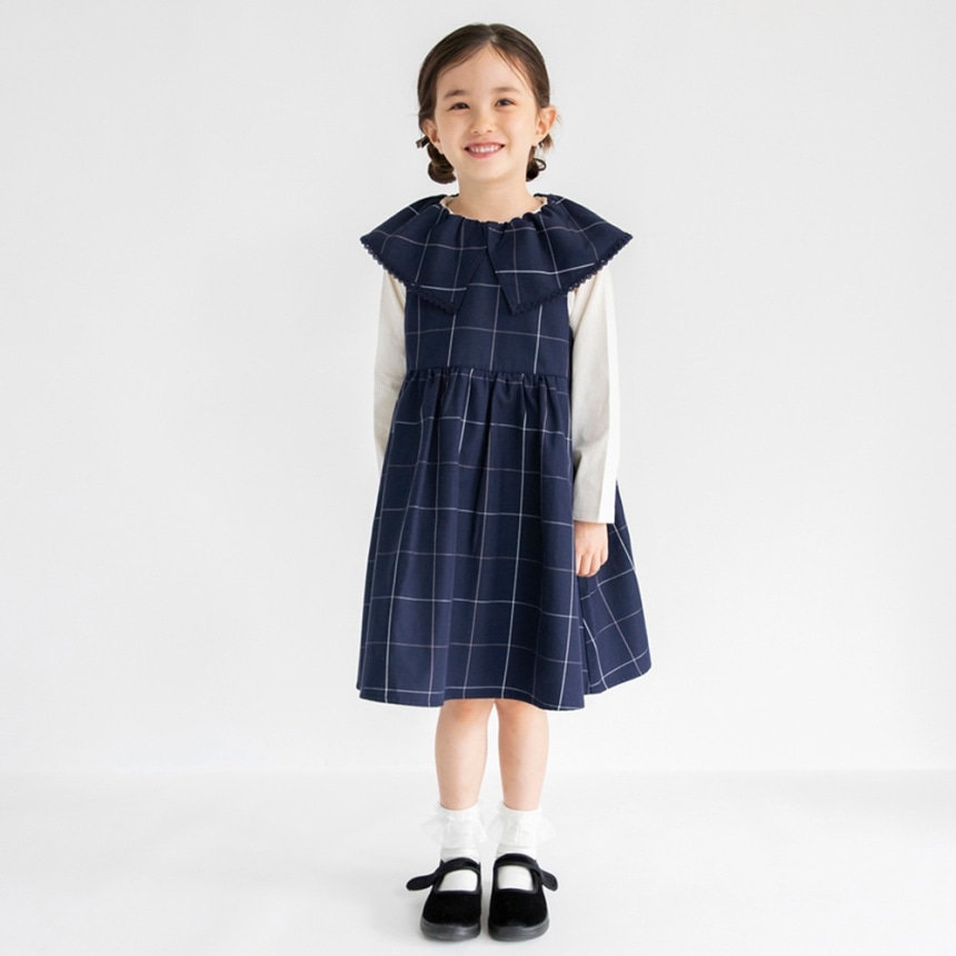 ネイビーブルー