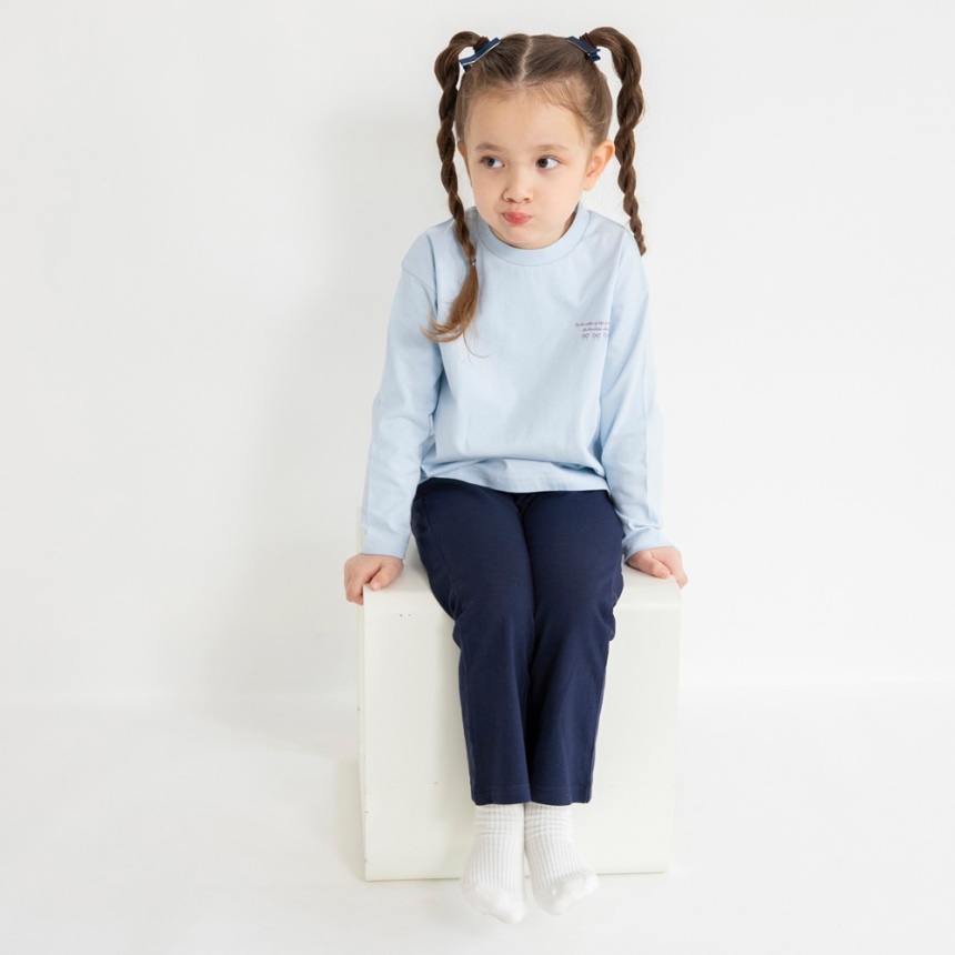 ネイビーブルー