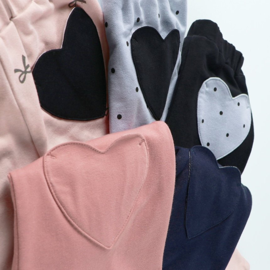 ネイビーブルー