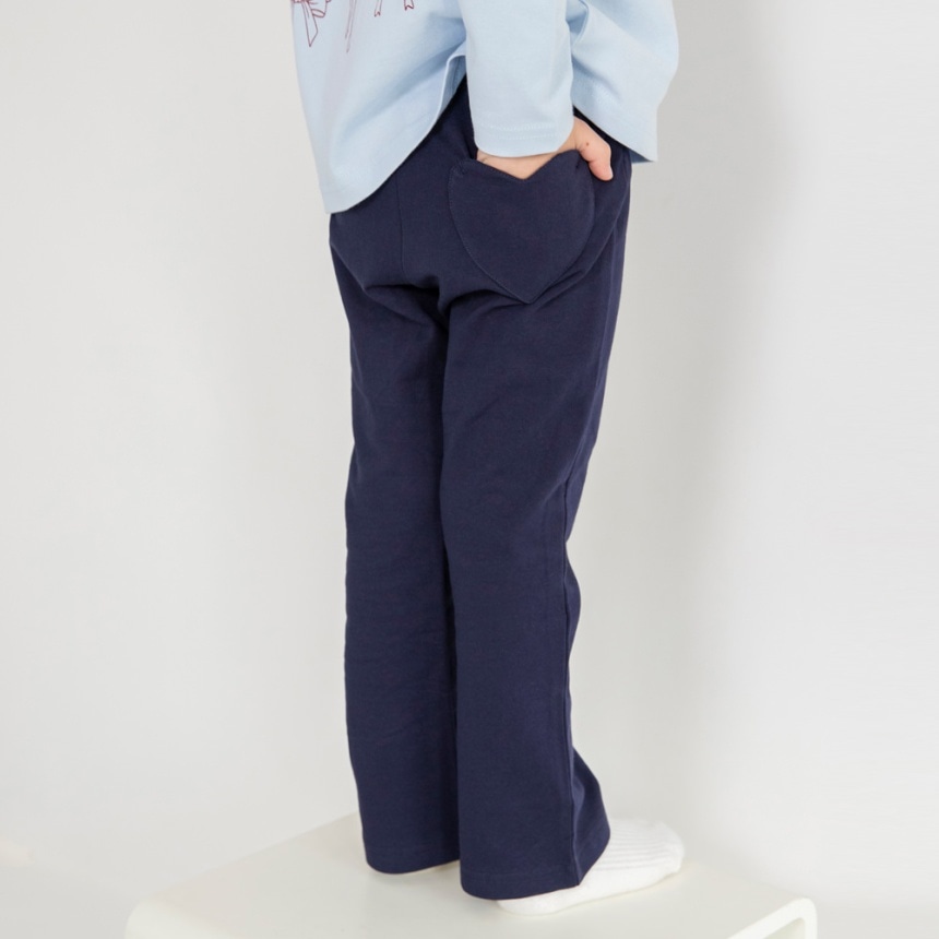 ネイビーブルー