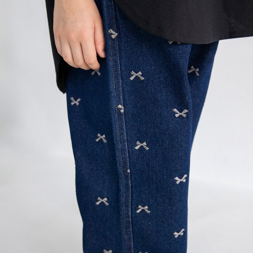 ネイビーブルー