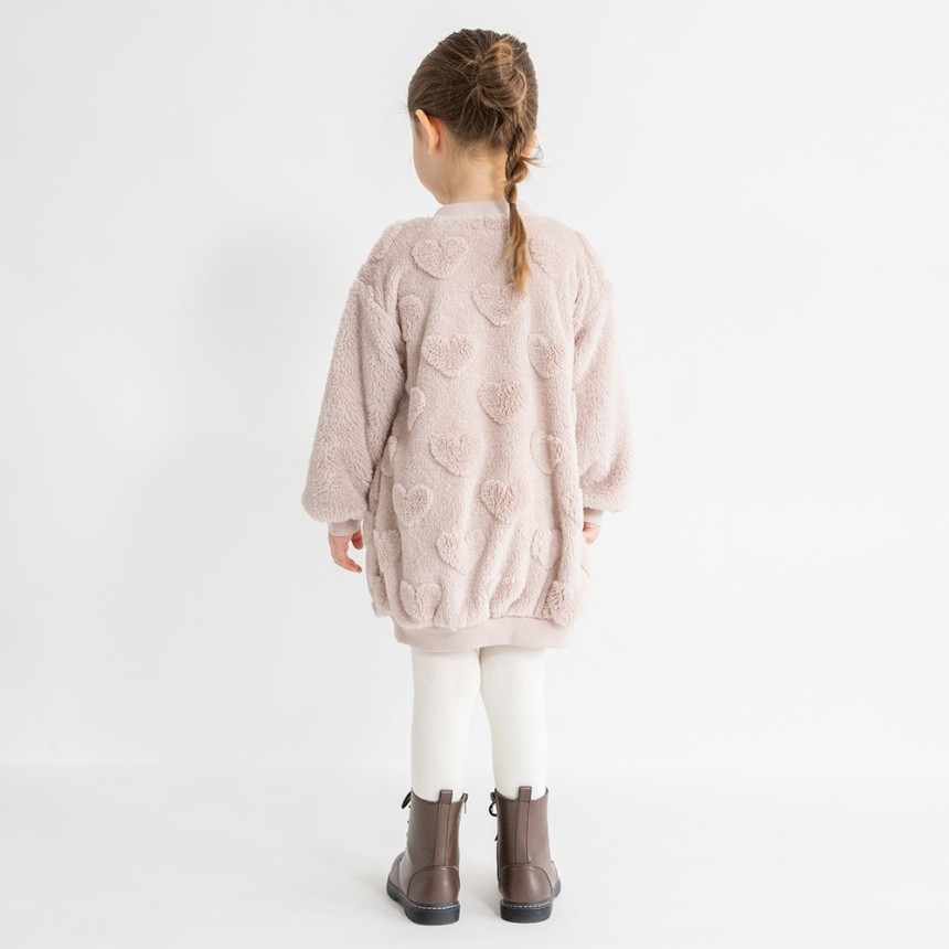 ピンクベージュ