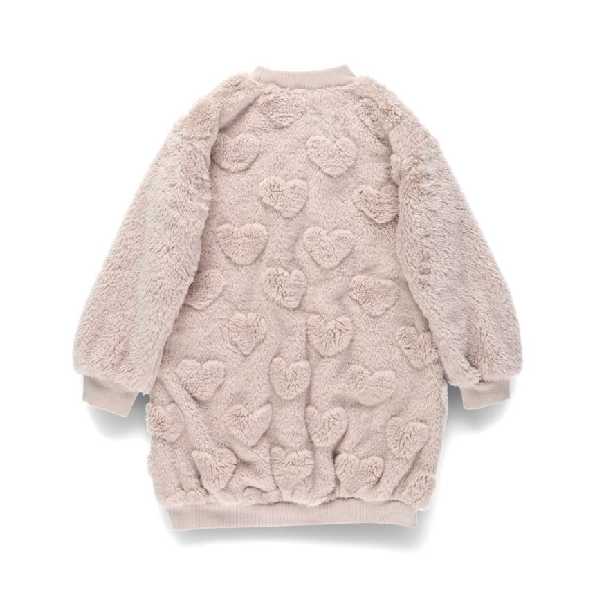 ピンクベージュ