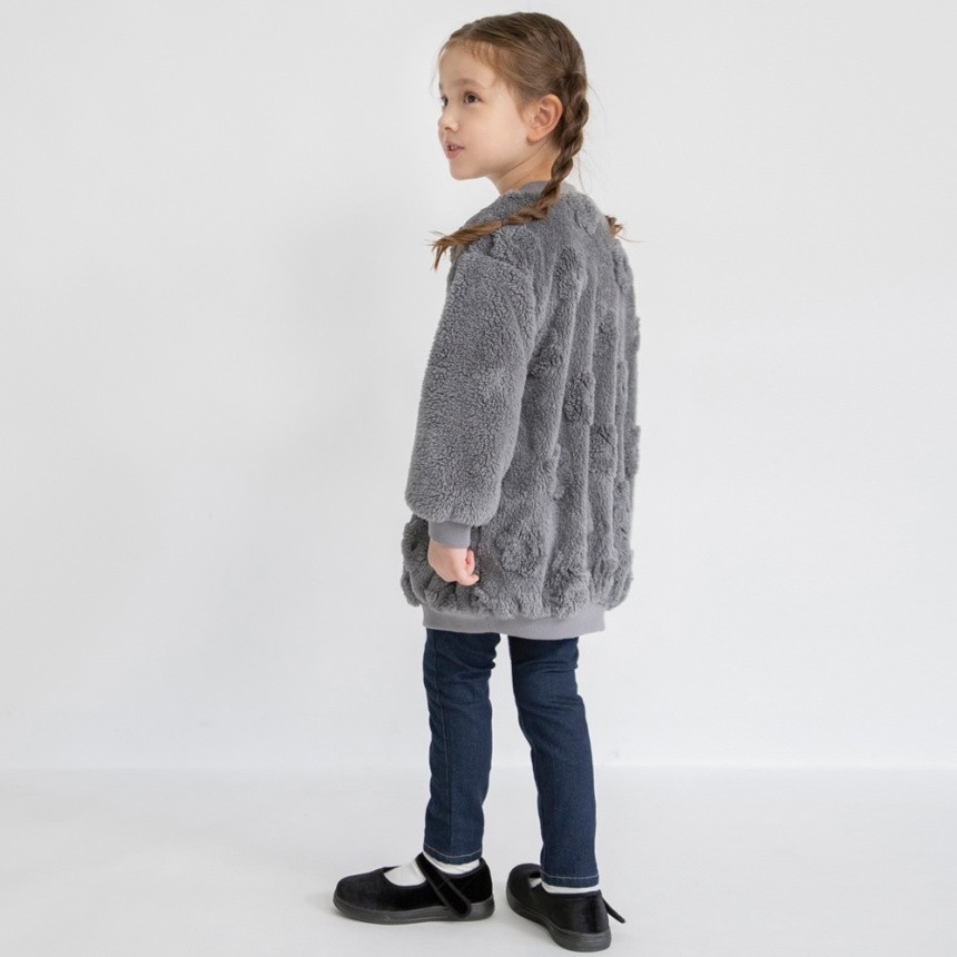 チャコールグレー